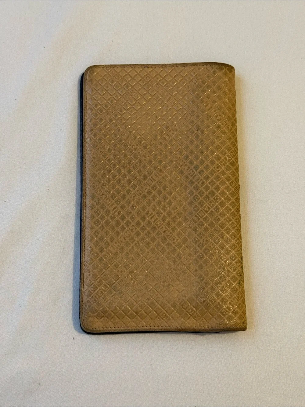AUTHENTIC Y2K VINTAGE Chanel Beige Quilted Lambskin Crossword long wallet